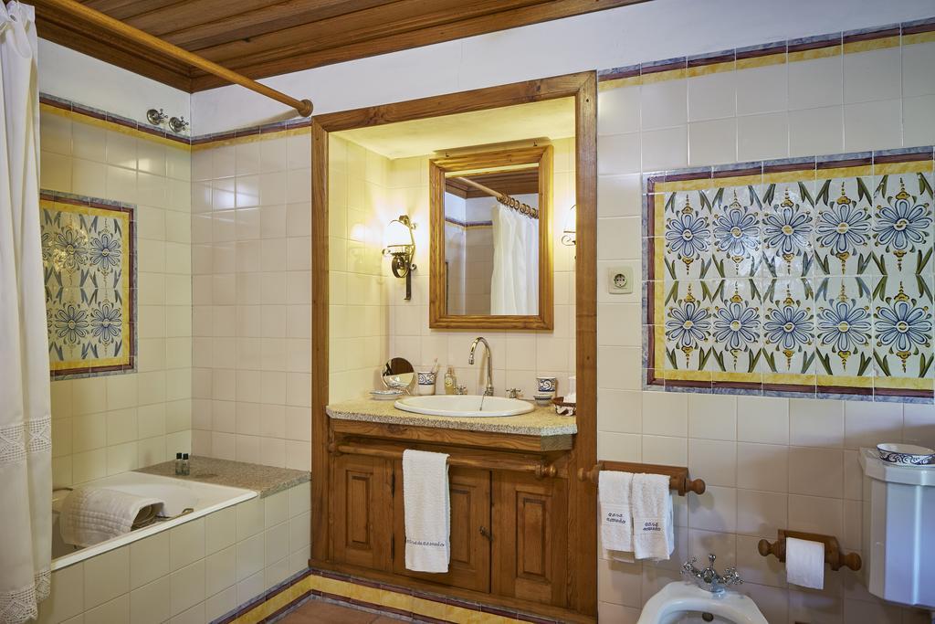 Casa De Canedo Castelbuono Extérieur photo